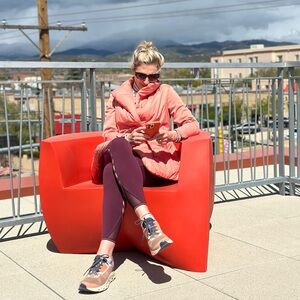 Meet your Posher, Rebecca